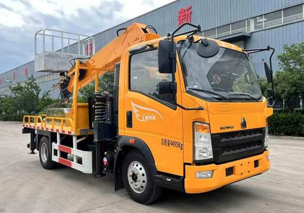 高空作業(yè)車(chē)